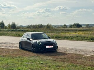 2018 Mini Hatch Cooper S III (F55/F56), чёрный, 2125000 рублей, вид 2