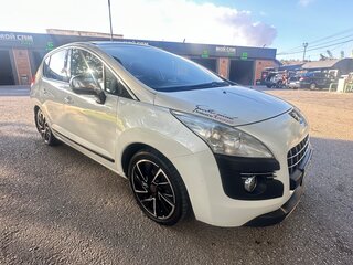 2010 Peugeot 3008 I, белый, 600000 рублей, вид 3