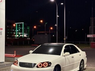 2001 Toyota Mark II IX (X110), белый, 800000 рублей, вид 1