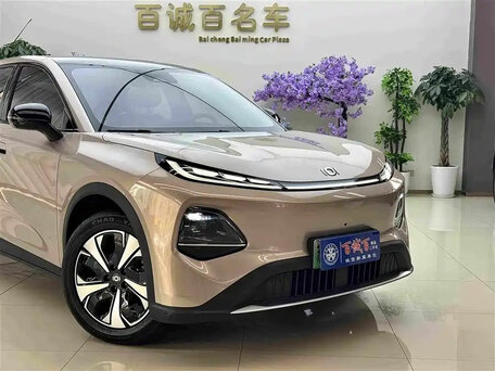 2026 Changan Qiyuan Q05 51.9 kWh II, бежевый, 2450000 рублей, вид 2