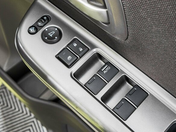 2017 Honda Freed II, жёлтый, 1639000 рублей - вид 10