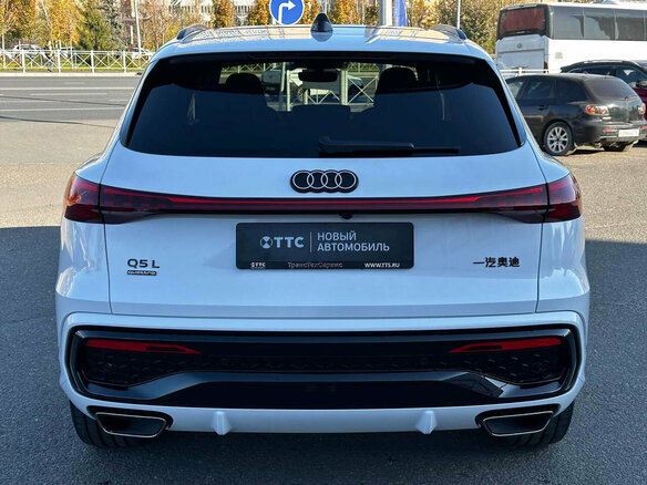 2026 Audi Q5 L III (GU), белый, 6590000 рублей - вид 5
