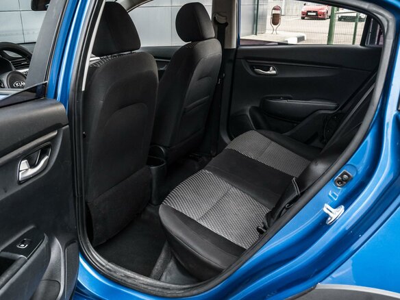 2018 Kia Rio X-Line IV, синий, 1174000 рублей - вид 10
