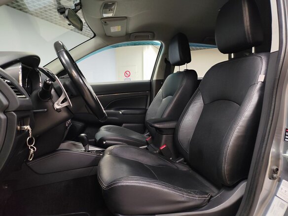 2018 Mitsubishi ASX I Рестайлинг 2, серый, 1651700 рублей - вид 9
