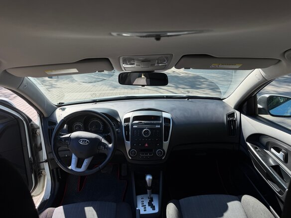 2011 Kia Ceed I Рестайлинг, белый, 805000 рублей - вид 13