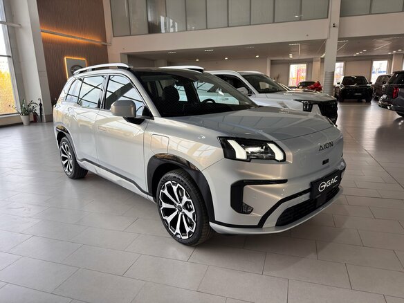 2026 GAC Aion V, серебристый, 4299000 рублей - вид 2