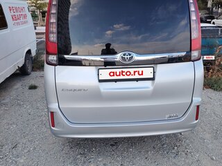 2015 Toyota Esquire I, серый, 1820000 рублей, вид 5