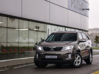 2015 Kia Sorento II Рестайлинг, бежевый, 1824000 рублей, вид 1