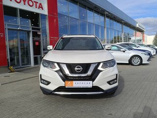 2019 Nissan X-Trail III Рестайлинг, белый, 2199000 рублей, вид 2