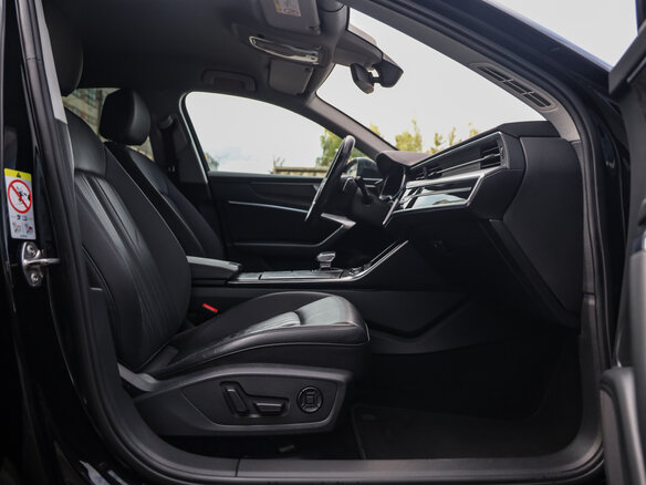 2020 Audi A6 40 TDI V (C8), чёрный, 3049000 рублей - вид 27