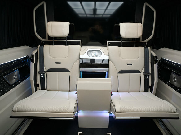 2026 Mercedes-Benz V-Класс Extra Long 300 d экстра длинный III (W447) Рестайлинг 2, чёрный, 42700000 рублей - вид 17