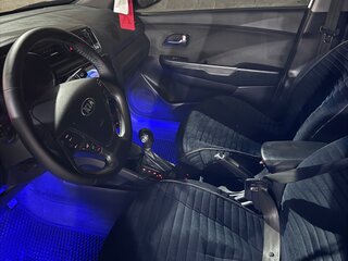 2017 Kia Rio III Рестайлинг, белый, 830000 рублей, вид 5