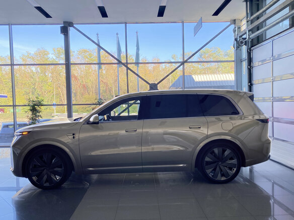2026 Li Auto (Lixiang) L9 II, золотистый, 12950000 рублей - вид 10