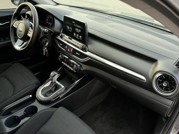 2020 Kia Cerato IV, серый - вид 27