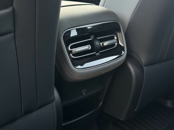 2026 Geely Galaxy M7, зелёный, 3595000 рублей - вид 32