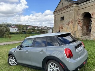 2020 Mini Hatch Cooper III (F55/F56) Рестайлинг, серебристый, 1800000 рублей, вид 4