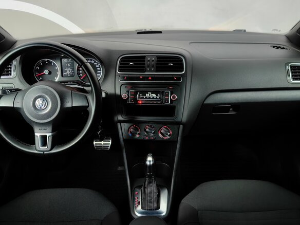 2012 Volkswagen Polo V, белый, 620000 рублей - вид 5