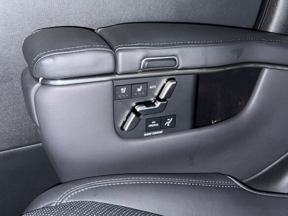 2023 Toyota Alphard IV, чёрный, 13999000 рублей - вид 18