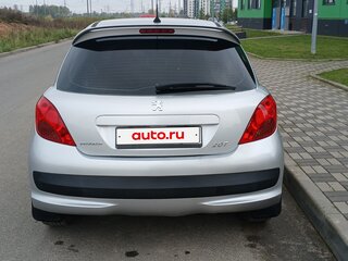 2008 Peugeot 207 I, серебристый, 430000 рублей, вид 2