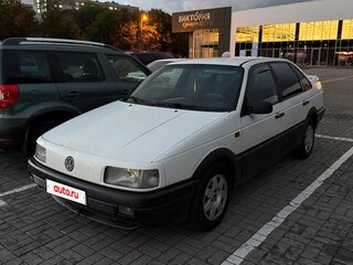 1990 Volkswagen Passat B3, белый, 110000 рублей, вид 1
