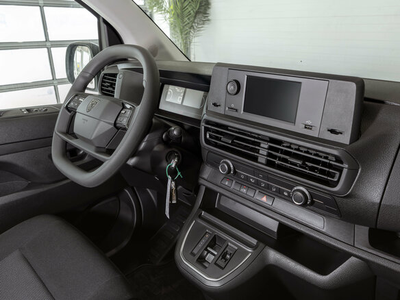 2025 Peugeot Expert, белый, 5099000 рублей - вид 37