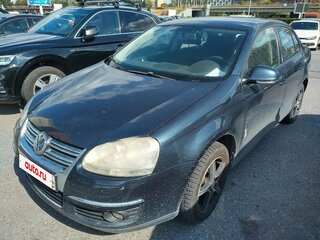 2010 Volkswagen Jetta V, серый, 300000 рублей, вид 3