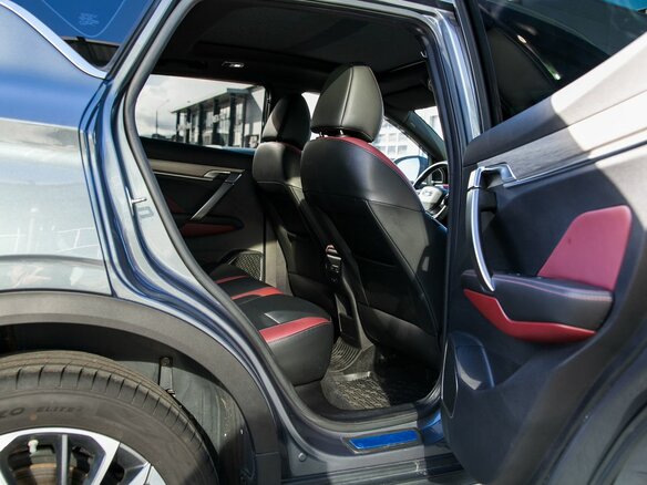2022 Geely Coolray I, серый, 1700000 рублей - вид 14
