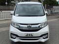 2018 Honda Stepwgn Spada V Рестайлинг, белый, 1610000 рублей - вид 1