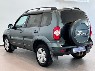 2016 Chevrolet Niva I Рестайлинг, серый, 730000 рублей, вид 4