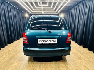 1999 Daihatsu Pyzar I Рестайлинг, зелёный, 299999 рублей, вид 5
