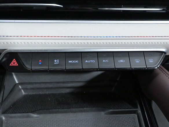 2023 Geely Monjaro (Xingyue L) I, серый, 3325000 рублей - вид 12