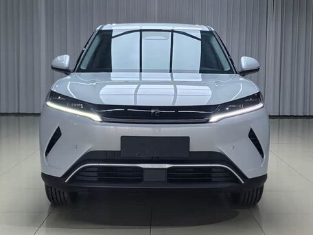 2026 BYD Yuan Up 45.12 kWh, белый, 1800000 рублей, вид 2