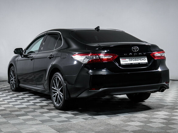 2021 Toyota Camry VIII (XV70) Рестайлинг, чёрный, 3175000 рублей - вид 6