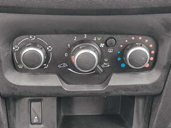 2019 Lada (ВАЗ) XRAY I, красный, 771365 рублей - вид 15