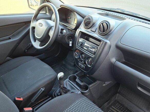 2016 Lada (ВАЗ) Granta I, серый, 445000 рублей - вид 10