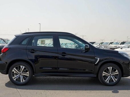 2026 Mitsubishi ASX I Рестайлинг 3, чёрный, 2900000 рублей, вид 4