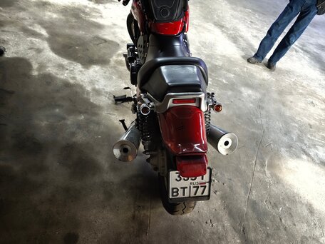 1999 Yamaha V-Max 1200, красный, 410000 рублей, вид 1
