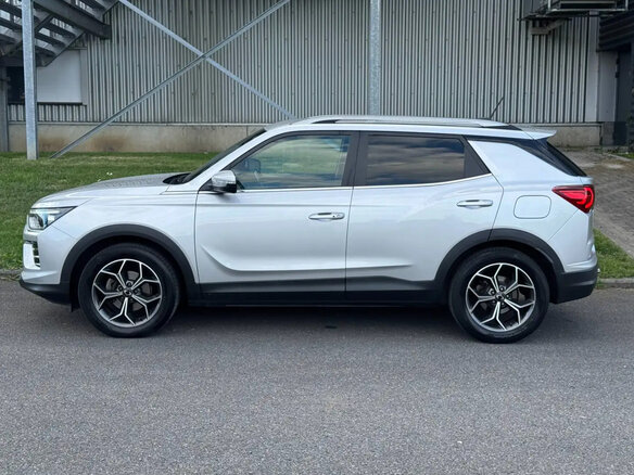 2022 SsangYong Korando IV, серебристый - вид 5
