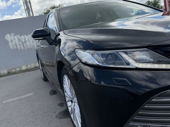 2018 Toyota Camry VIII (XV70), чёрный, 2750000 рублей - вид 9