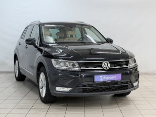 2017 Volkswagen Tiguan II, чёрный, 2180000 рублей, вид 2