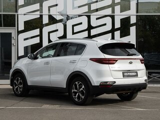 2021 Kia Sportage IV Рестайлинг, белый, 2250000 рублей, вид 2