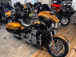 2015 Harley-Davidson Electra Glide, чёрный, 1499000 рублей, вид 1
