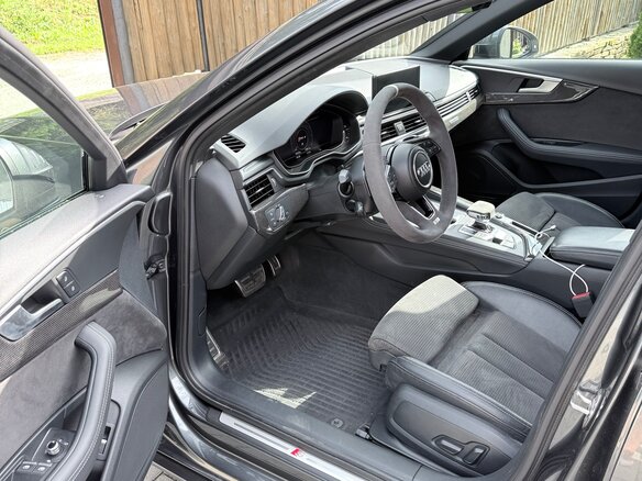 2018 Audi A4 V (B9), серый, 3100000 рублей - вид 9