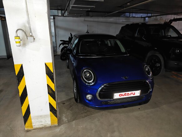 2018 Mini Hatch Cooper III (F55/F56), синий, 1695000 рублей - вид 13