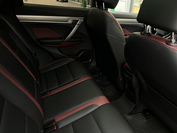 2021 Geely Coolray I, серебристый, 1690000 рублей - вид 20
