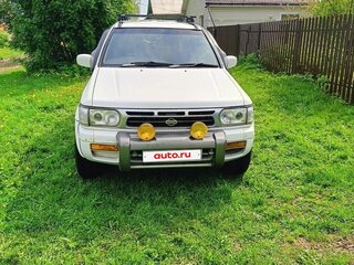 1992 Nissan Terrano I, белый, 750000 рублей, вид 2