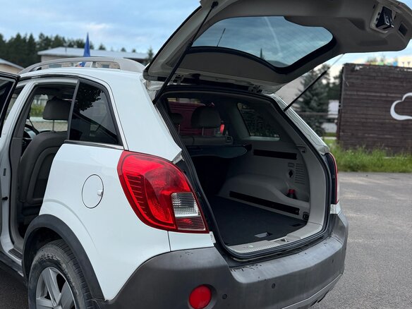 2013 Opel Antara I Рестайлинг, белый, 1100000 рублей - вид 8