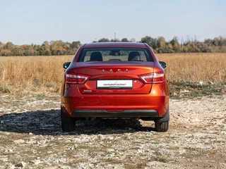 2017 Lada (ВАЗ) Vesta I, красный, 779000 рублей, вид 4