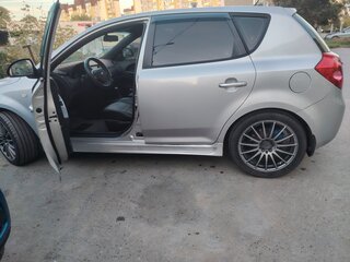 2009 Kia Ceed I, серебристый, 715000 рублей, вид 5