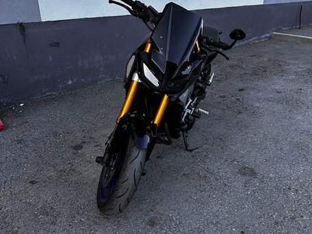 2015 Yamaha MT-09 (FZ-09), фиолетовый, 690000 рублей, вид 2